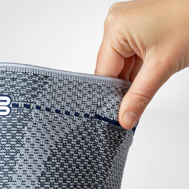 GenuTrain A3 Knee Brace