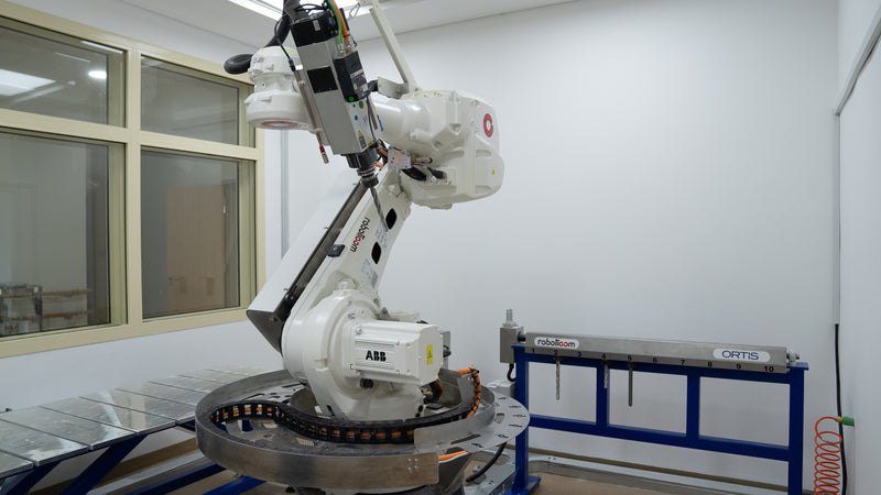 Bauerfeind ME and OTB have installed a state-of-the-art milling robotic machine for orthopedics at Zayed Higher Organization for People of Determination (ZHO)